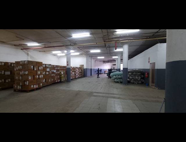 420M² WAREHOUSE TO LET IN CONGELLA